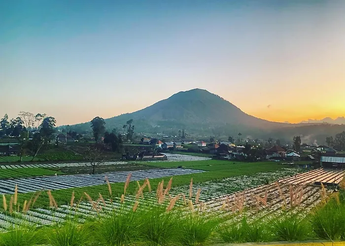 Herberg The Batur Elevation